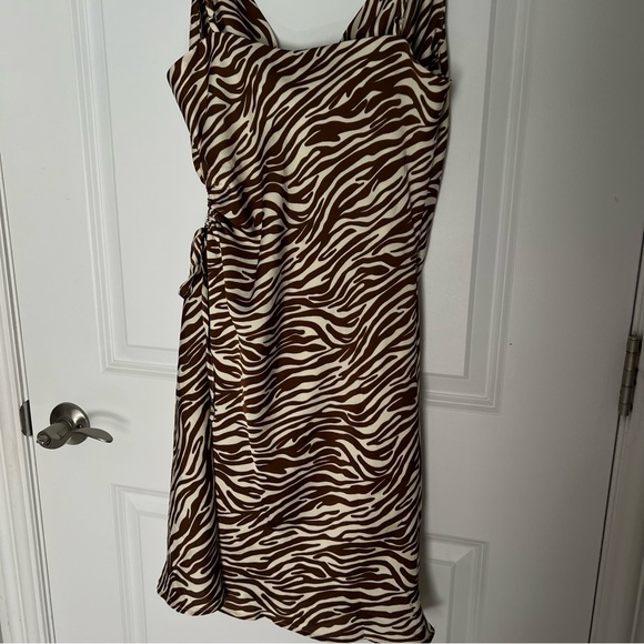 ACOA Animal print slip mini dress size L - Picture 9 of 11